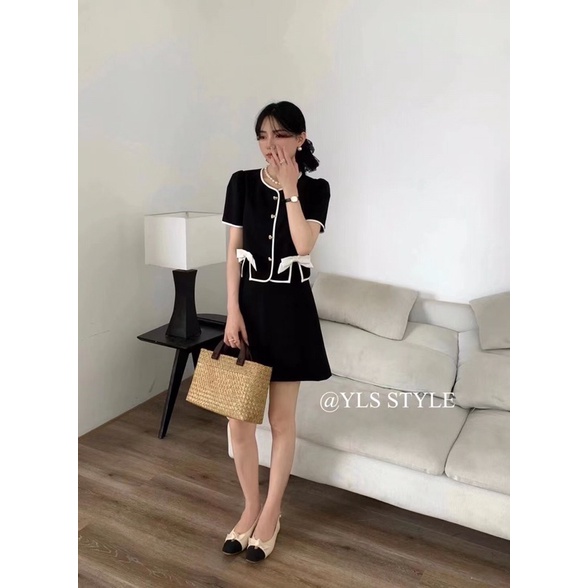 ( Ảnh thật ) D512 Áo vest lửng đính nơ và chân váy chữ A
