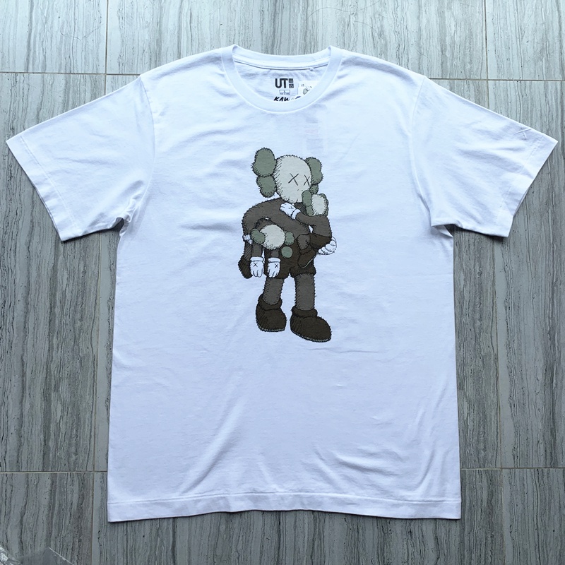 Áo Thun UNIQLO KAWS x UNIQLO Tay Ngắn Họa Tiết Sesame Street Dễ Thương Cho Cặp Đôi