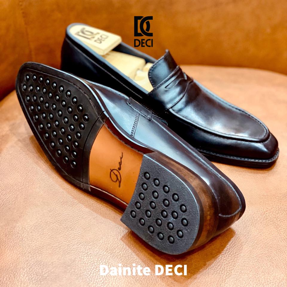 Giày tây nam công sở DECI dòng giày Loafer đen BROGUE 21