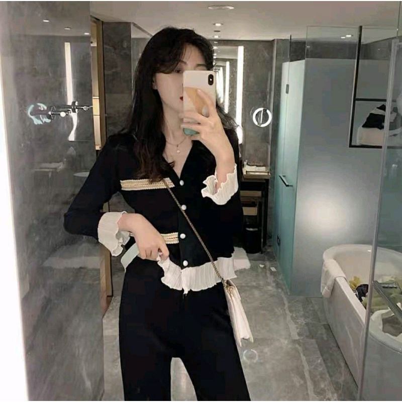 Sét len viền bèo ren ngực màu đen nữ siêu đẹp