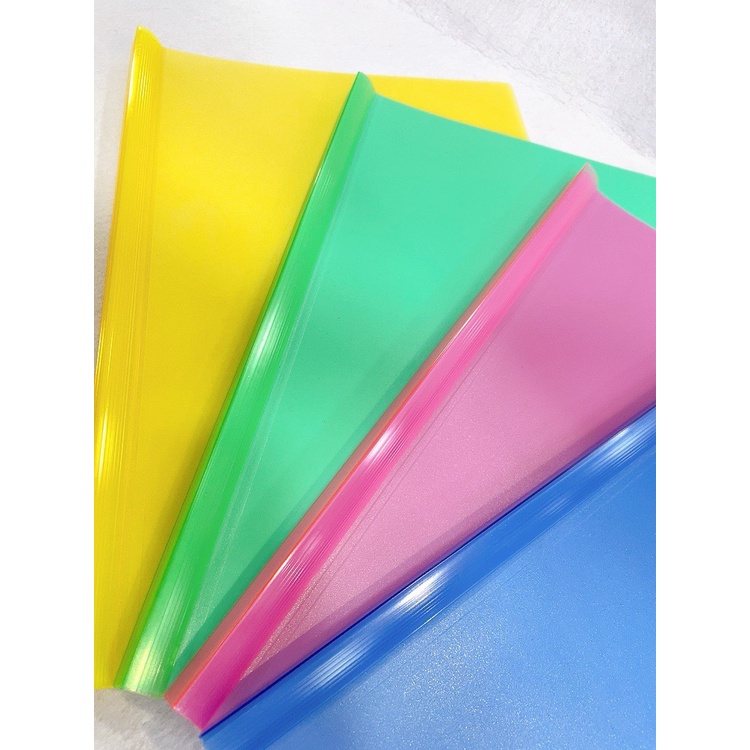 Kẹp Rút Gáy Dày  A4 chống thấm nước, cho độ bền cao, dễ dàng lau chùi khi bị bám bẩn