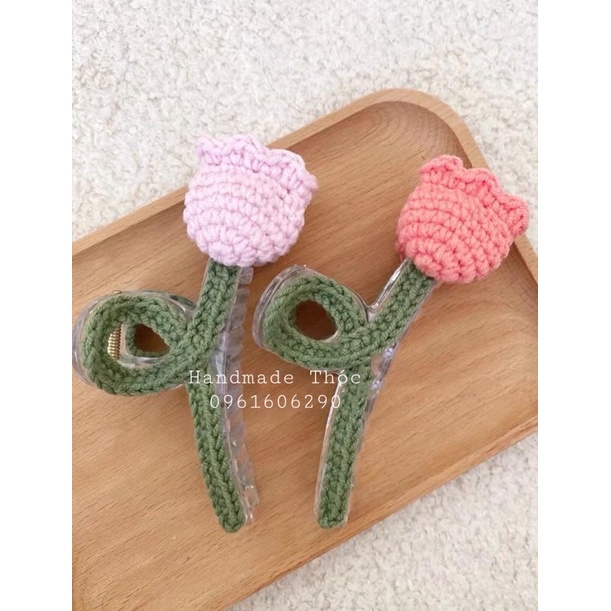 Kẹp tóc hình bông hoa bằng len handmade xinh xắn
