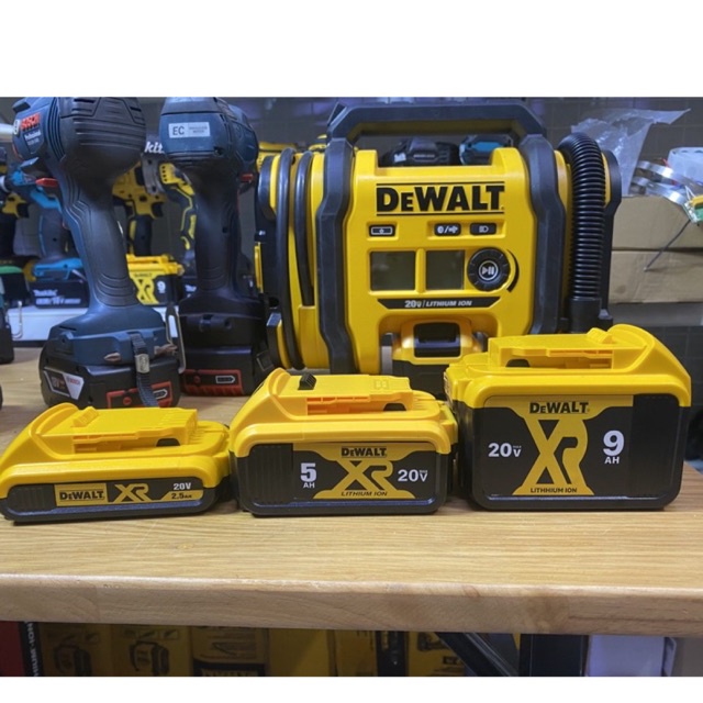 bộ vỏ mạch dewalt 20v 9A giống zin