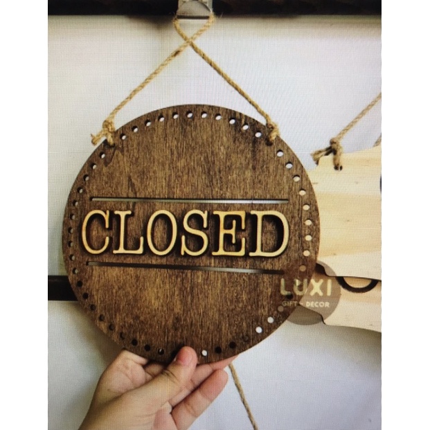 HCM | Bảng gỗ treo cửa 2 mặt OPEN/CLOSE LUXI DECOR HCM