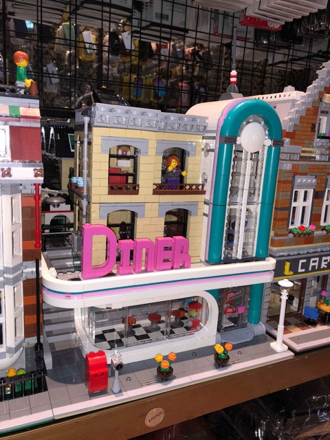 Đồ chơi xếp hình 0260 6013 15037 99004 Mô hình Nhà hàng DINER