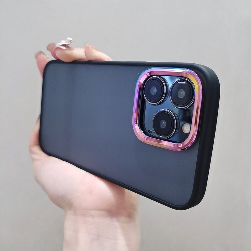 Ốp lưng nhám viền màu X&M vành camera titan 7 màu cho iPhone 12 Pro Max, 13, 13 Pro, 13 Pro Max chống Vân tay cực nổi