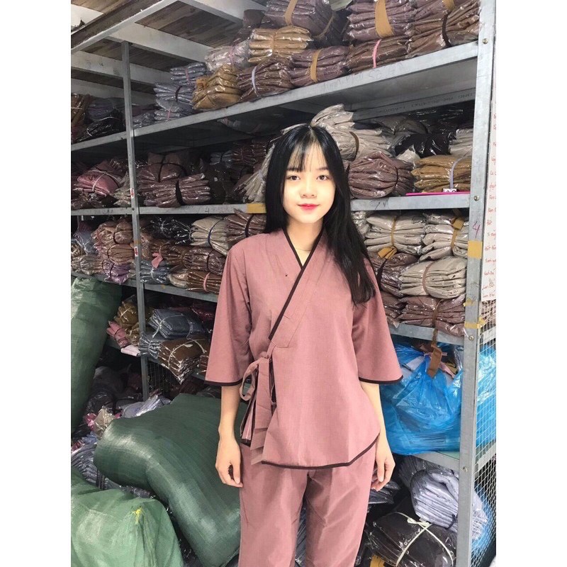 Đồ lam đi chùa