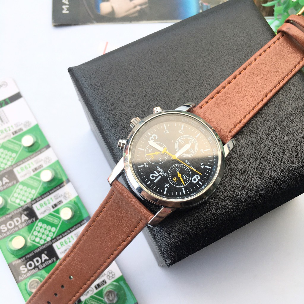 Đồng hồ Nam - ấn độ tặng pin + 4 chốt khoá thay bảo hành 12 tháng