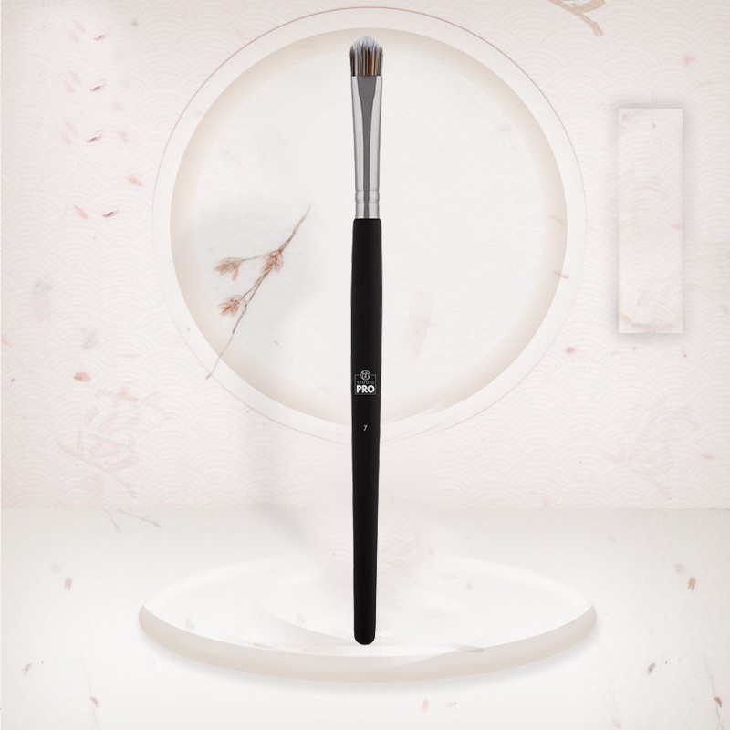 Cọ che khuyết điểm Bh cosmetics Studio Pro Brush 7 Flat Shader (tách sét)