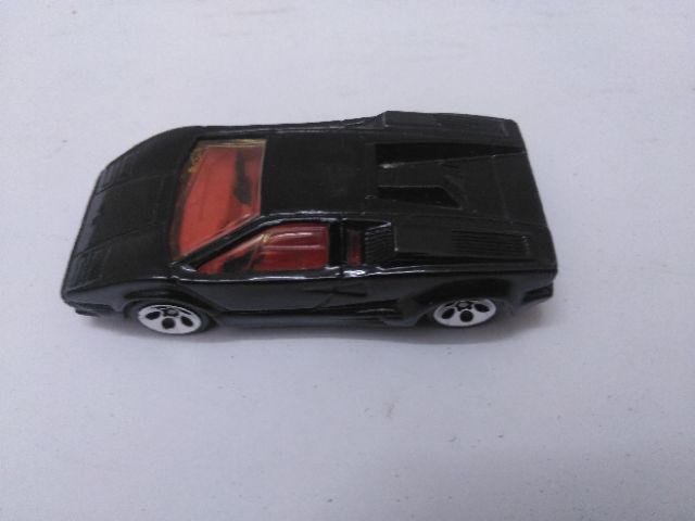 Xe Hotwheels Lamborghini Countach black color , xe đẹp như hình