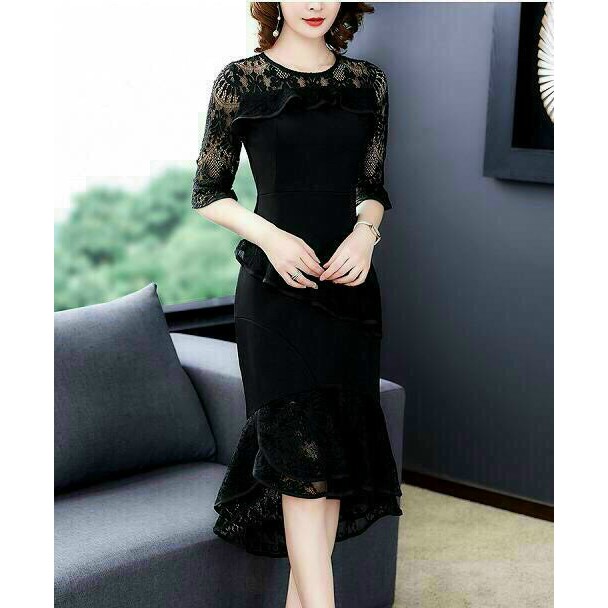 ĐẦM ÔM BODY PHỐI REN DUYÊN DÁNG - K135