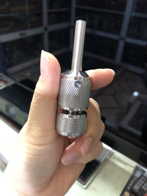 Tay cầm xoáy inox size 25:149k/1 cái