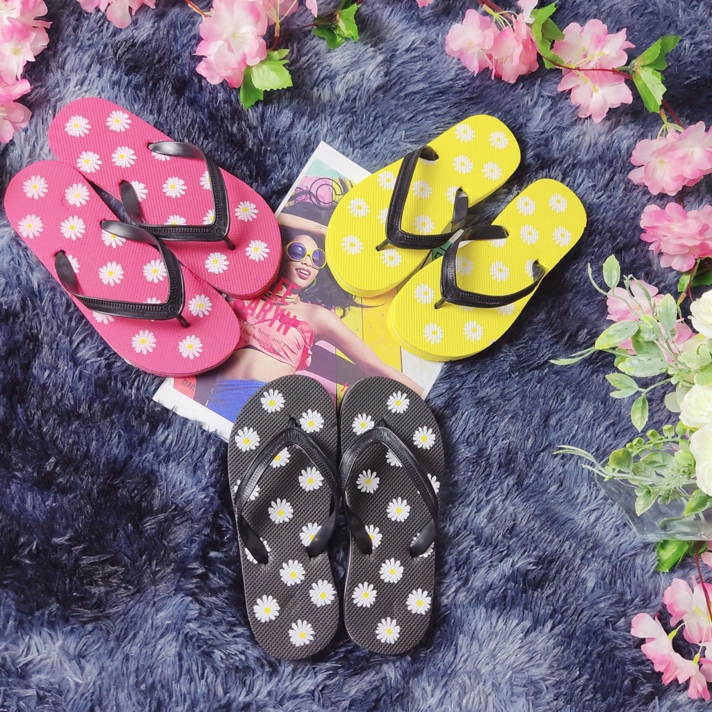 Dép nữ xỏ ngón đi trong nhà đi biển đi chơi  xinh xắn 3 màu , dép xốp nữ mang êm chân