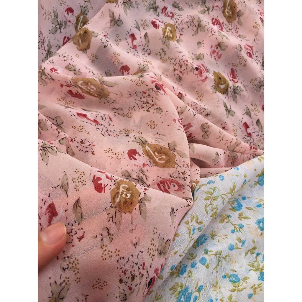 🍀🍀Voan chiffon. Mẫu này sờ chất mướt, mềm mịn lắm ạ. Màu hồng cute phô mai que