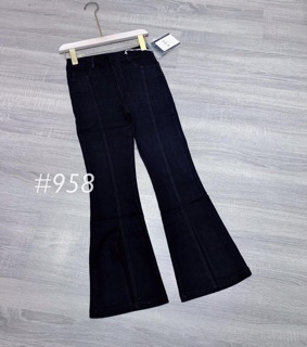 Quần ống loe sẻ gấu ms958