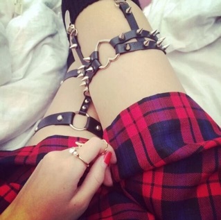 Vòng Choker đùi