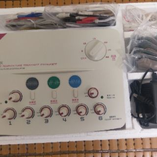 Máy điện xung - điện châm hoa đà sdz ii