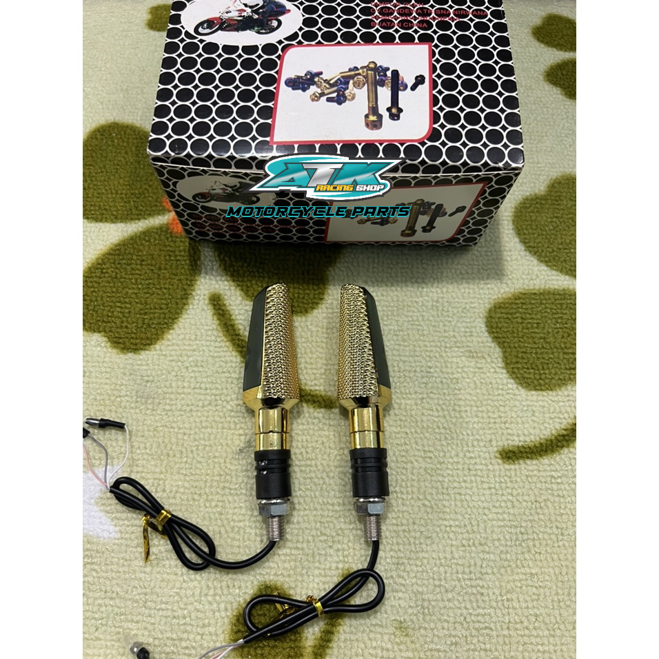 Xi nhan kiểu mặt lưng si mạ vàng thông dụng cho exciter 150 và nhiều dòng xe