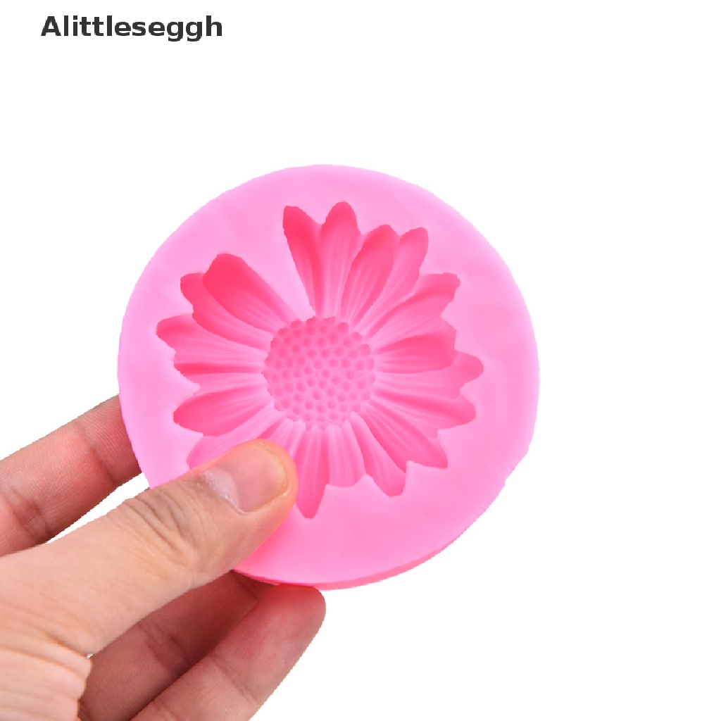 Khuôn Silicone Làm Nến Thơm Hình Hoa Cúc