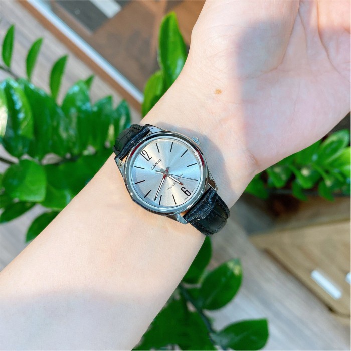 Đồng hồ nữ dây da chính hãng Casio Anh Khuê LTP-V005