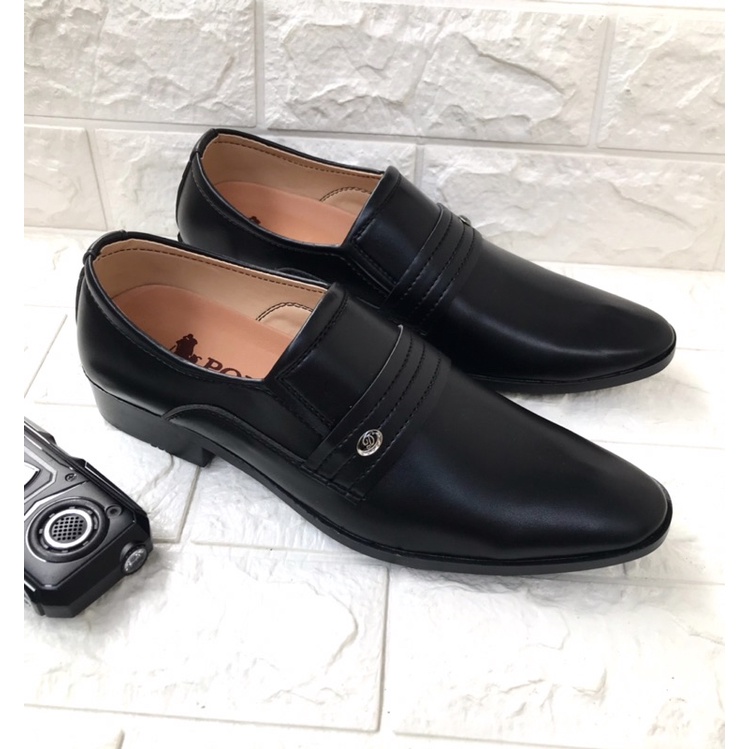 Giày công sở nam phom đẹp..da mềm..mang êm chân..mã GT03..màu đen..đế khâu sẵn rất chắc chắn