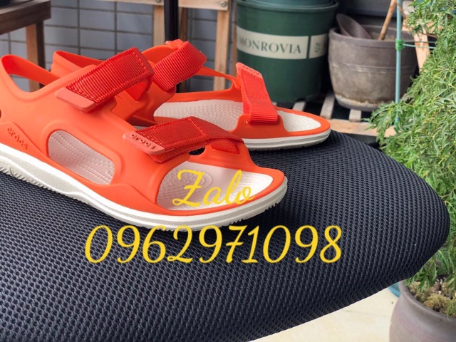 SANDAL CROSS SWIFTWATER CHO NỮ MÀU CAM