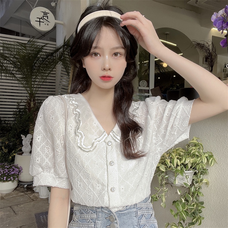 Áo sơ mi IELGY màu trắng đục lỗ tay ngắn ngọt ngào cho nữ
