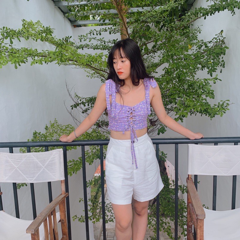 Violet Croptop: Áo Croptop đan dây trước