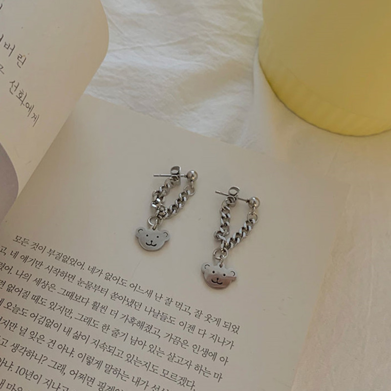 Khuyên Tai Dáng Dài Hình Gấu Dễ Thương Cho Nữ