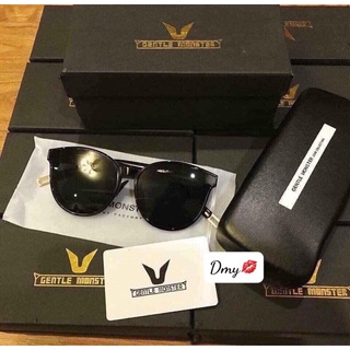 Kính râm đen cool ngầu dễ đeo (kèm ảnh thật)