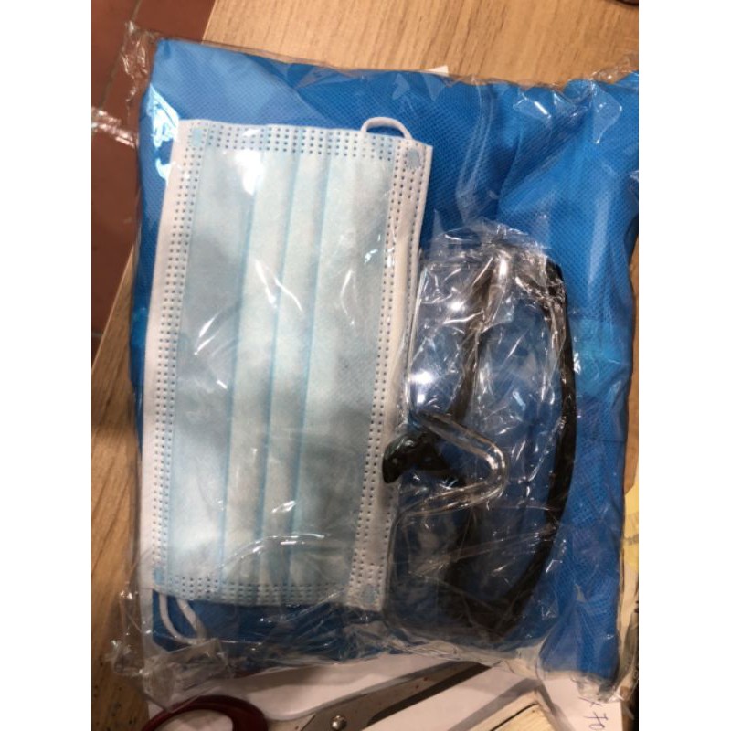 Quần áo phòng chống dịch 7 món phòng dịch