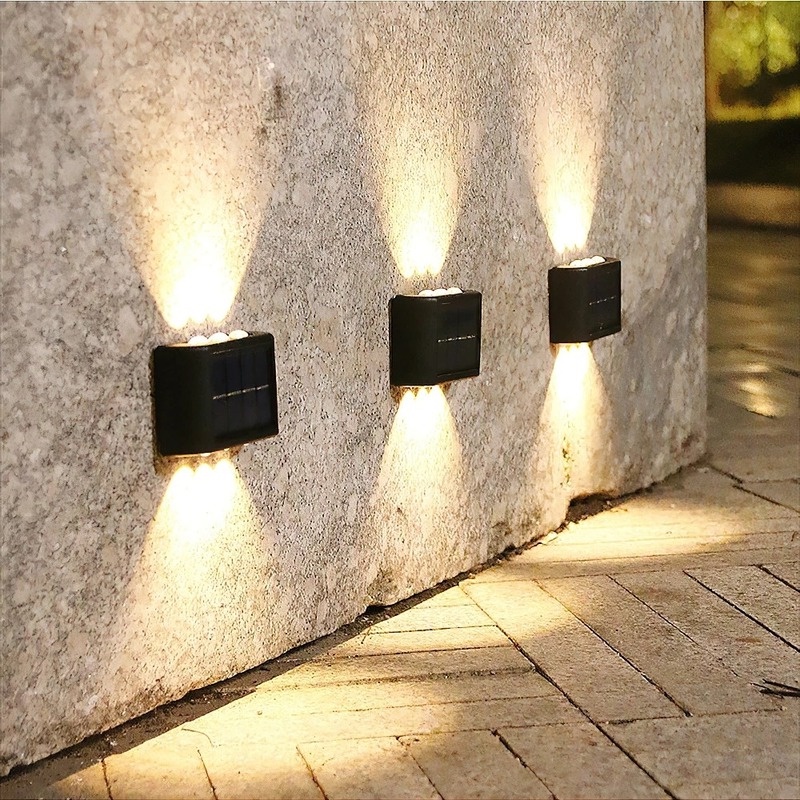 Đèn LED 6 Bóng Gắn Tường Sử Dụng Năng Lượng Mặt Trời Chống Mưa Dùng Trang Trí Sân Vườn