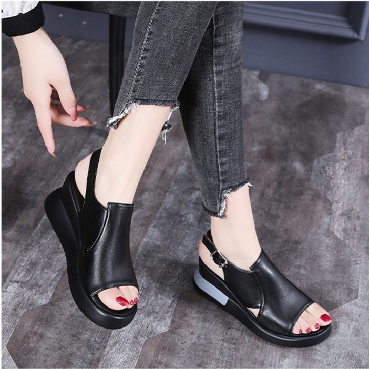 [HÀNG XỊN] Giày sandal bánh mì quai ngang cut out cao cấp, đường phồ, teen , năng động S097