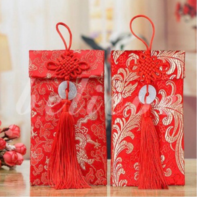 Bao lì xì vải gấm đỏ gắn nơ ngọc bội 1 chiếc