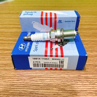 (Chính Hãng) Combo 4 Bugi Kia Morning 2008, Hyundai Accent, Carens, Elantra, Tucson, Rio..(1881411051, BKR5ES-11)