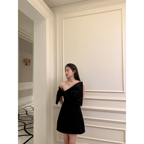 Đầm nơ cách điệu trước ngực Rachel Dress