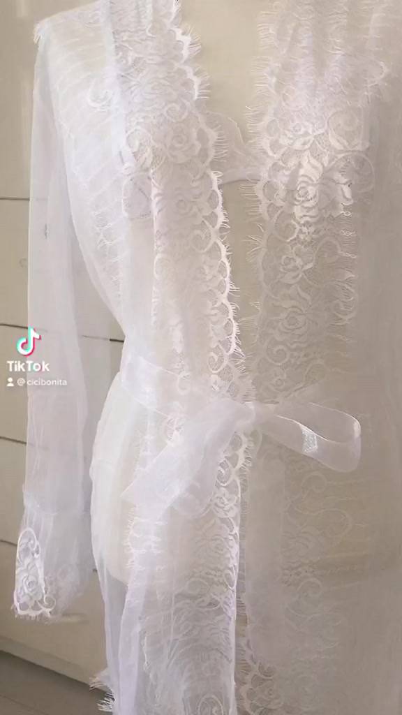 Áo choàng ngủ xuyên thấu kèm set đồ lót ren sexy C70 | BigBuy360 - bigbuy360.vn