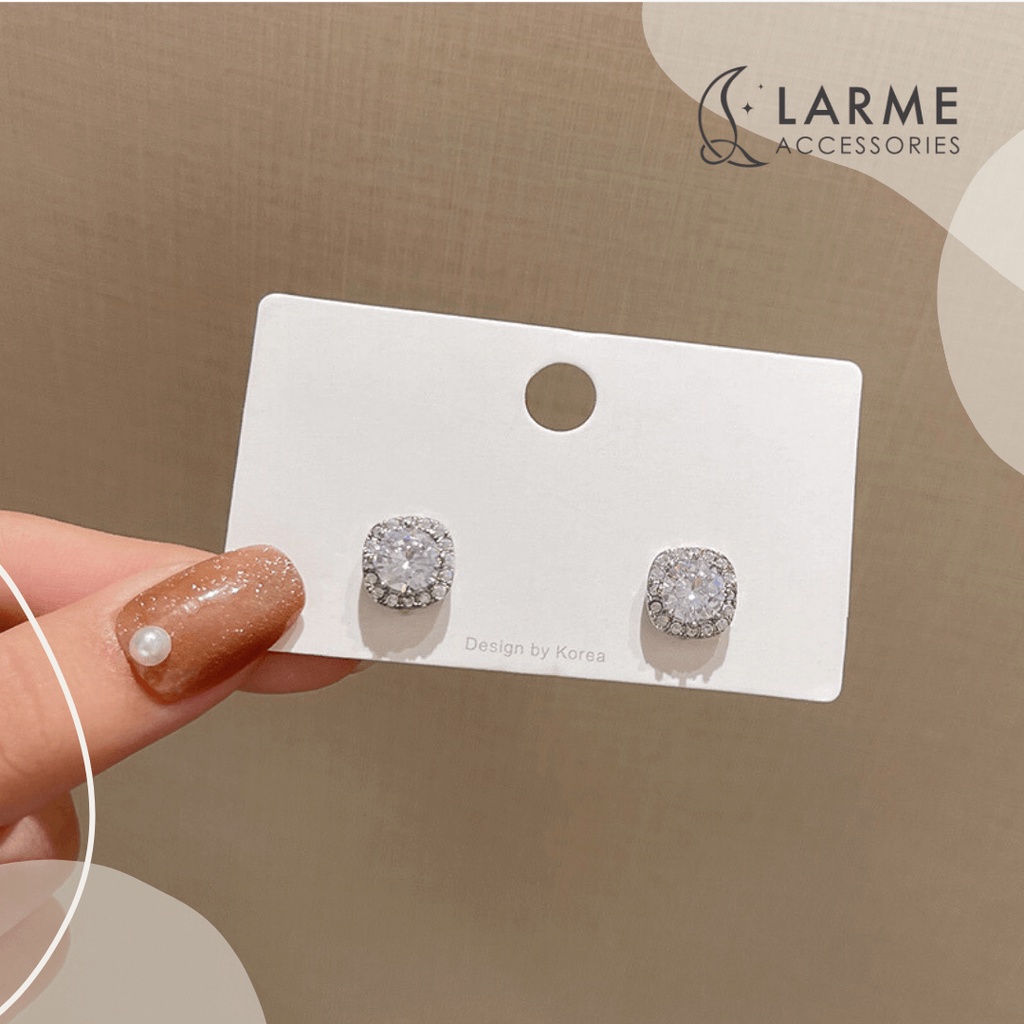 Khuyên tai nữ, bông tai nữ đá vuông lấp lánh sang trọng Larme accessories -KT0172