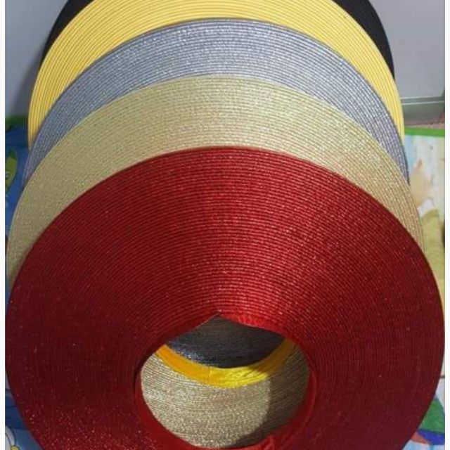 Khăn xếp kim tuyến 35 vòng .