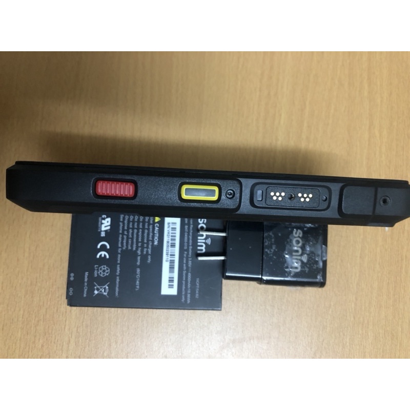 Điện thoại chống nước siêu bền pin trâu sonim xp8800