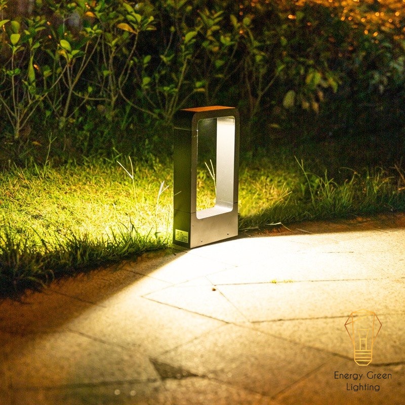 Đèn Trang Trí Sân Vườn Energy Green Lighting DSV-818 Chống Nước - Chiều Cao 40cm - Ánh Sáng Vàng - Sử Dụng Điện