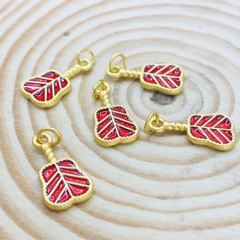 SET 5 Charm Quạt ba tiêu đỏ tình duyên nở rộ