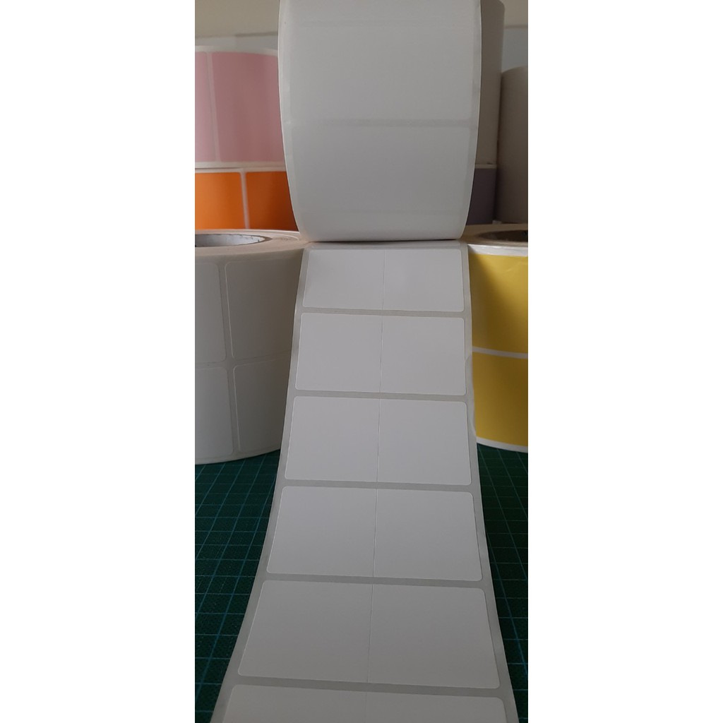 Tem decal cuộn giấy in mã vạch  kích thước 40mm x 40mm =2 tem 1 hàng , số con 1 cuộn 1.800 tem x 2 chất liệu Fasson Mỹ