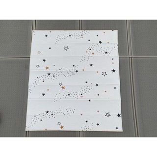 Xốp dán tường họa tiết