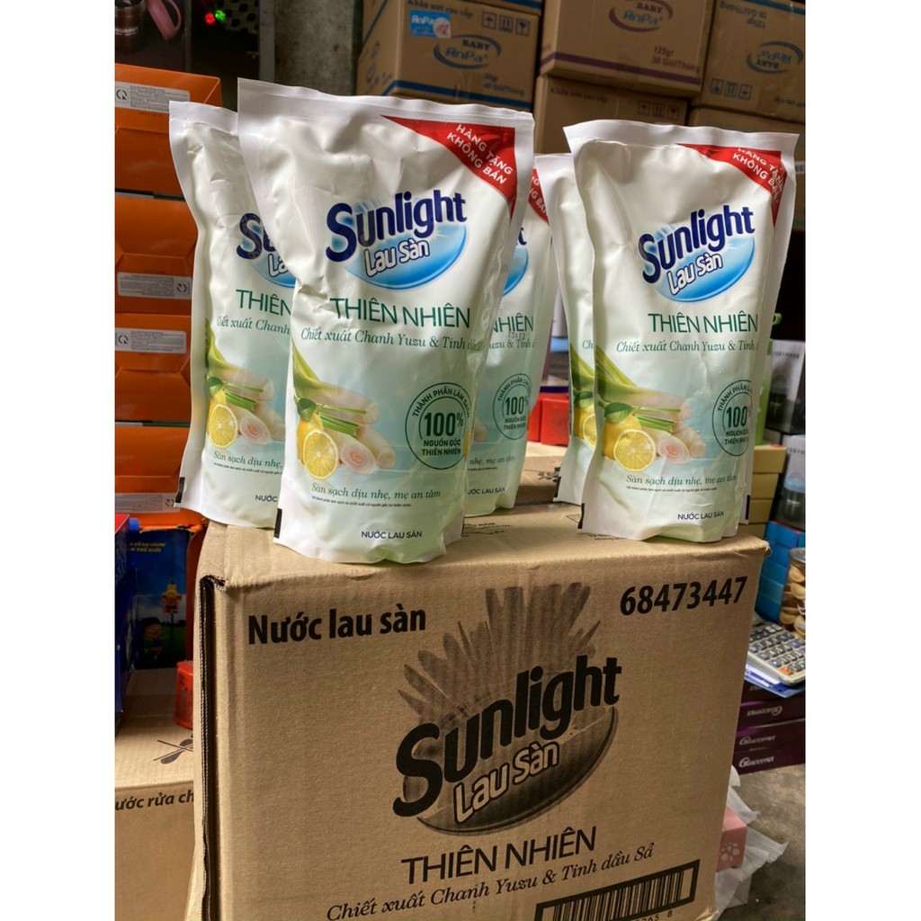 Nước lau sàn Sunlight Thiên Nhiên Chiết Xuất Chanh và Tinh Dầu Sả túi 700g