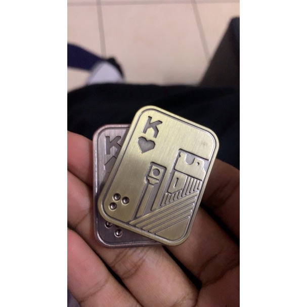 Đồ chơi thẻ bài xoay trượt ZIQQUCU kim loại hai mặt EDC từ tính giải tỏa căng thẳng dành cho người lớn