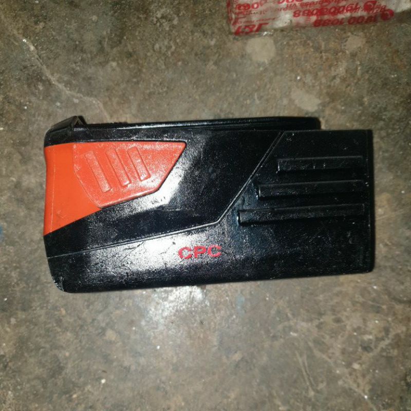 Vỏ pin HILTI TE6A36 loại có than.