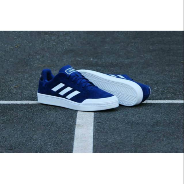 Giày Thể Thao Adidas Court 70s Da Lộn Phối Sọc Trắng Đen Cá Tính Cho Nam