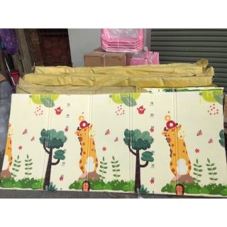 Thảm xốp gấp gọn 1m8 x 2m
