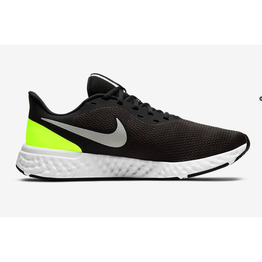 Giày thể thao Sneakers Nike Revolution BQ6714010